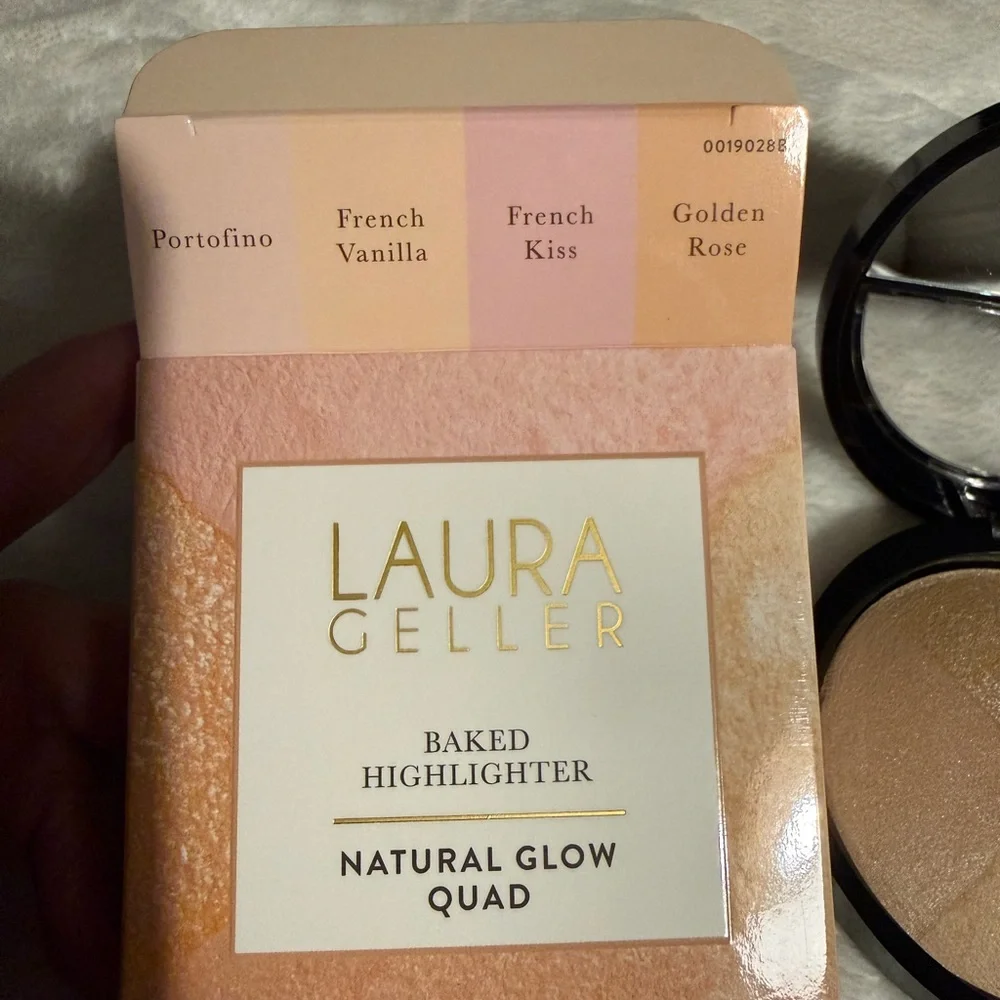 Laura Geller foundation, highlighter, and lip oil bundle - Picture 8 of 9